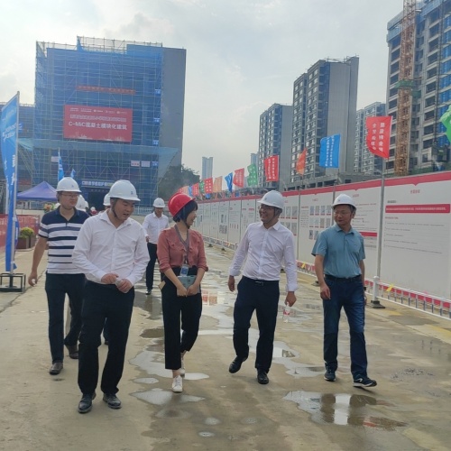 合肥庐阳经开区领导调研集团承建的安三小荷塘路校区项目建设情况