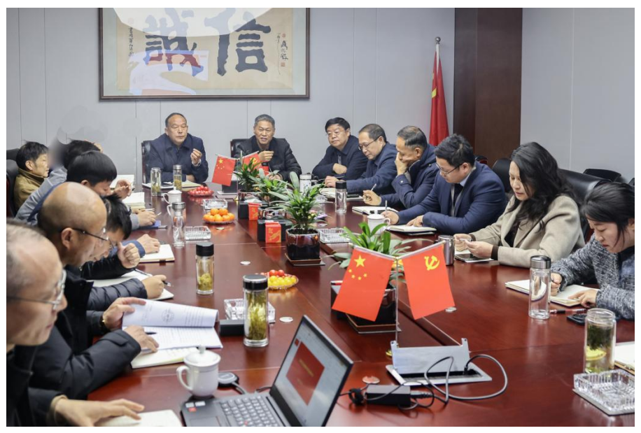 华力控股党委新春团拜会：聚焦翻篇破局 凝聚发展共识